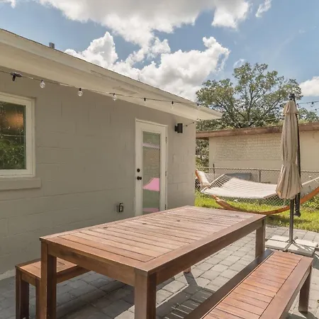Luxury Tiny Home 2 Miles From Downtown Orlando-3