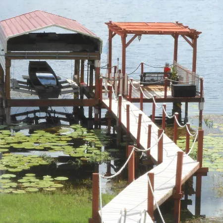 Lakefront Suites-3