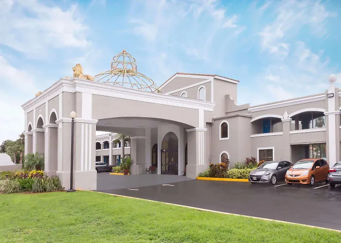 Golf hotel: Howard Johnson By Wyndham Orlando-International Drive